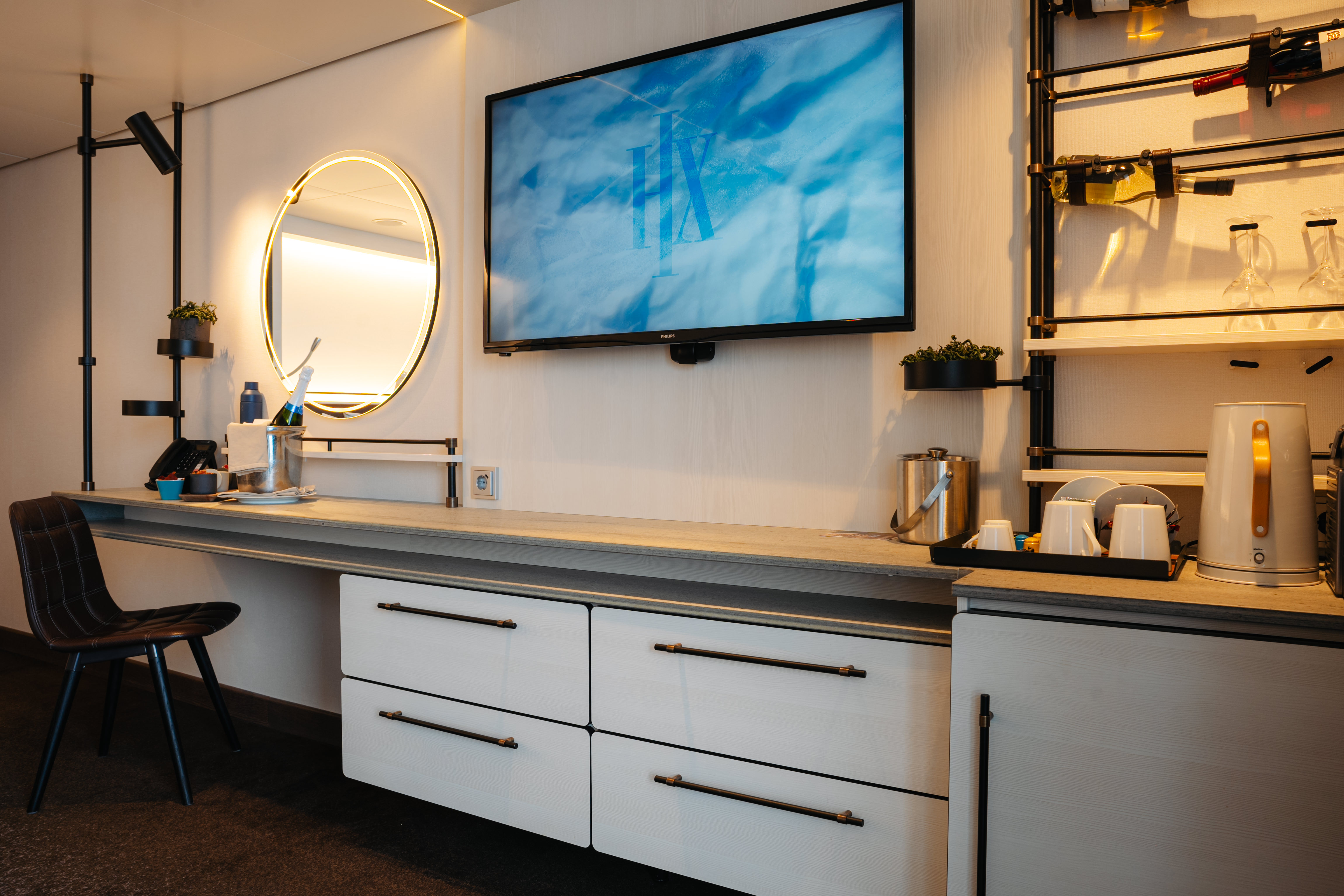 Expedition Suite | Suite - With balcony